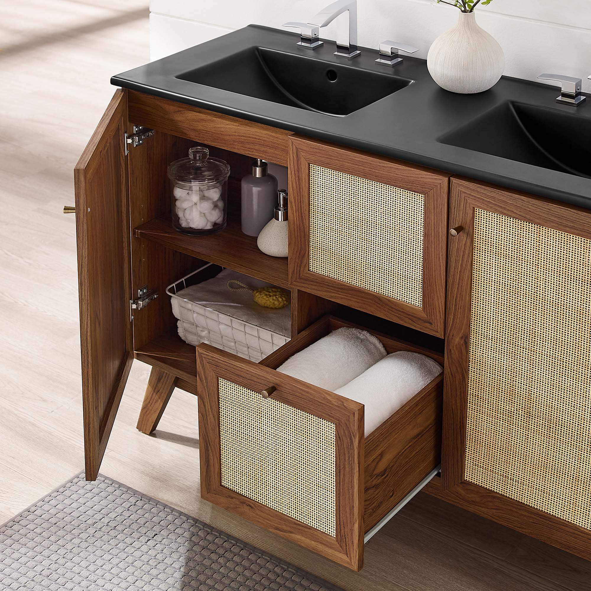 Product image 152
