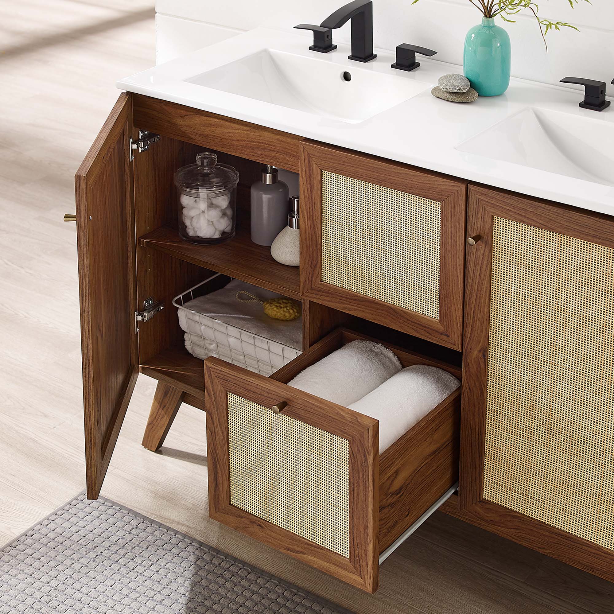 Product image 152